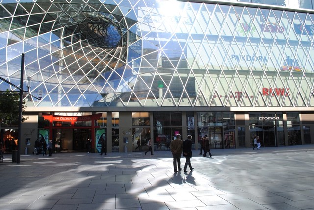 10 kiệt tác lấy cảm hứng từ kính ảnh 14 10 kiệt tác lấy cảm hứng từ kính ảnh 14